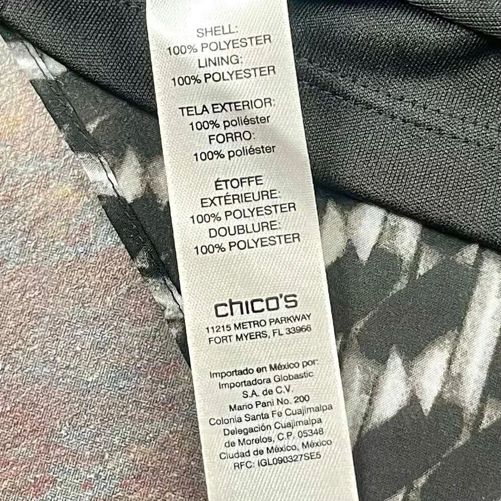 Chico’s Black and White Short Sleeve V-neck Maxi Dress 2 12 - Picture 7 of 9